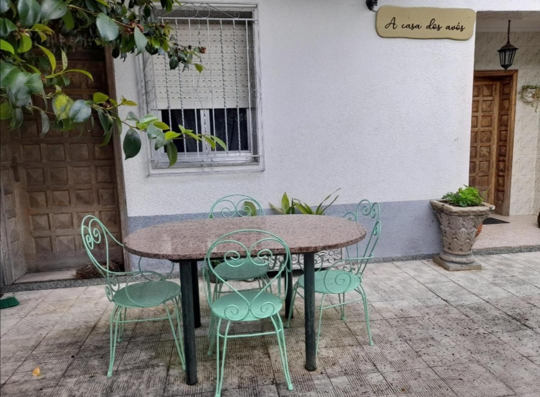 Villa A Casa Dos Avos Celanova Exterior foto